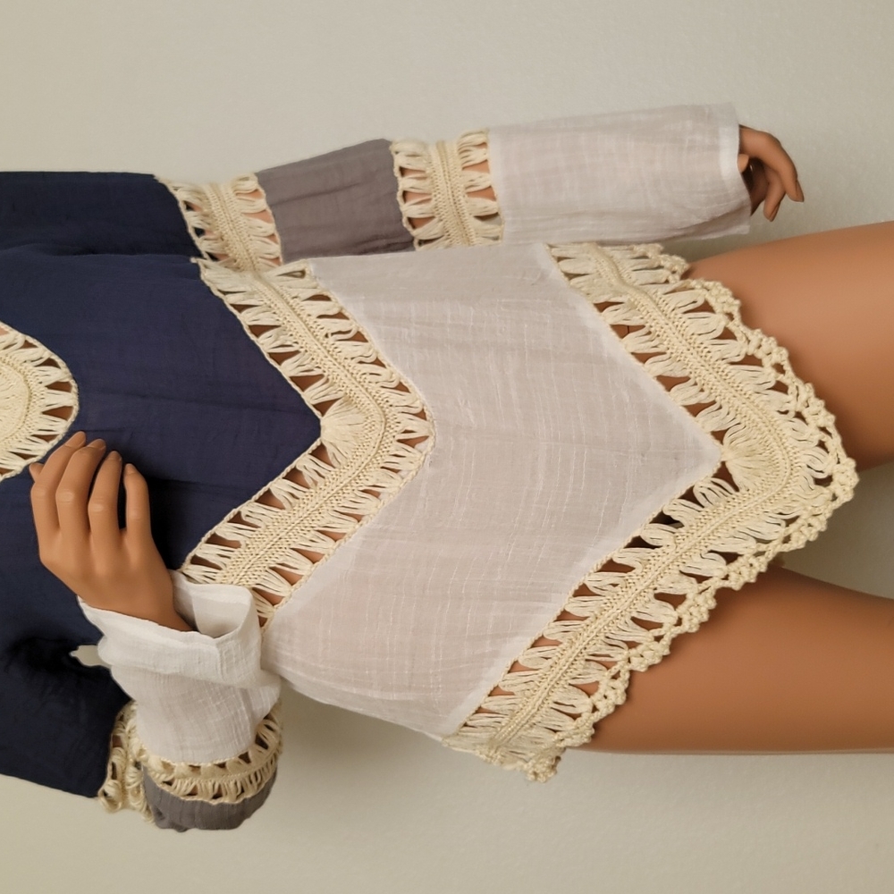 Boho Top Long Sleeve Crochet Tunic - Picture 5 of 9